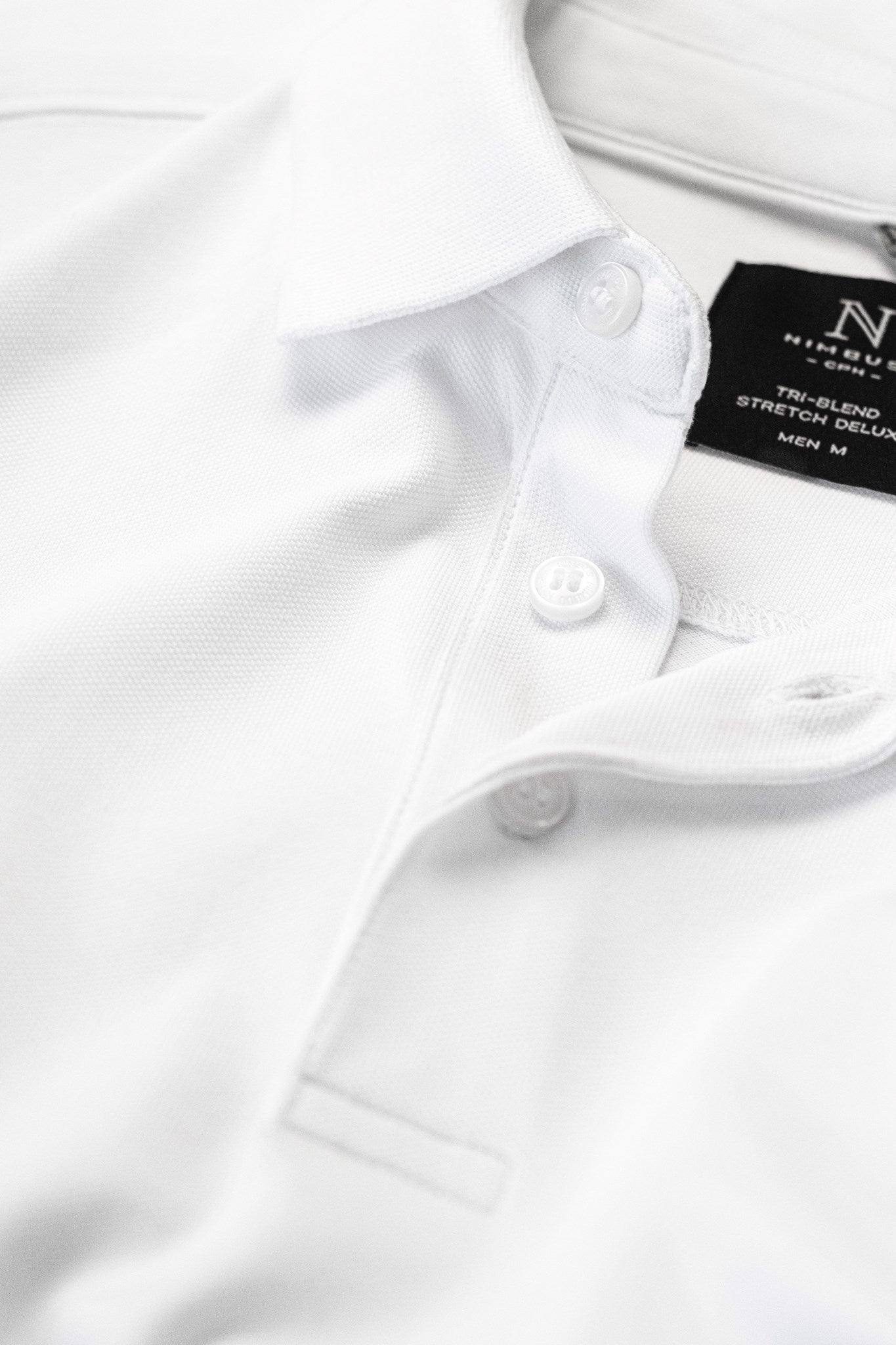 Altavista Men White Closeup 1