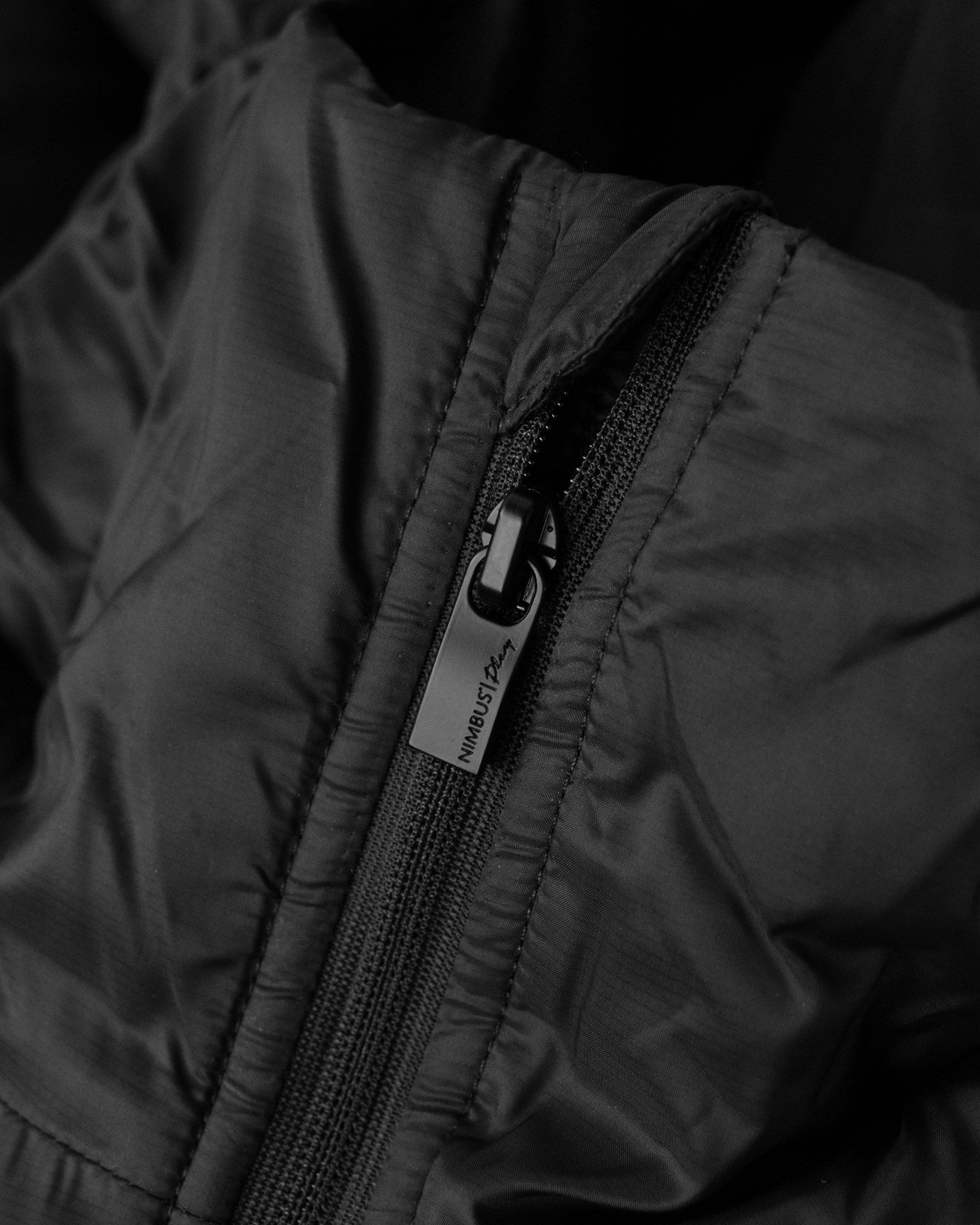 Aspen Men Black Closeup 1