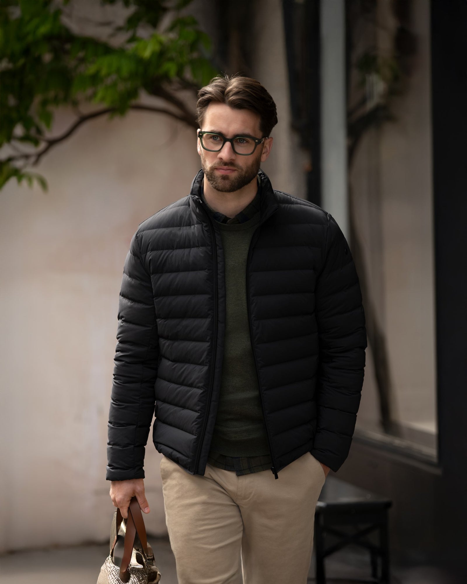 Avalon Men Black Back