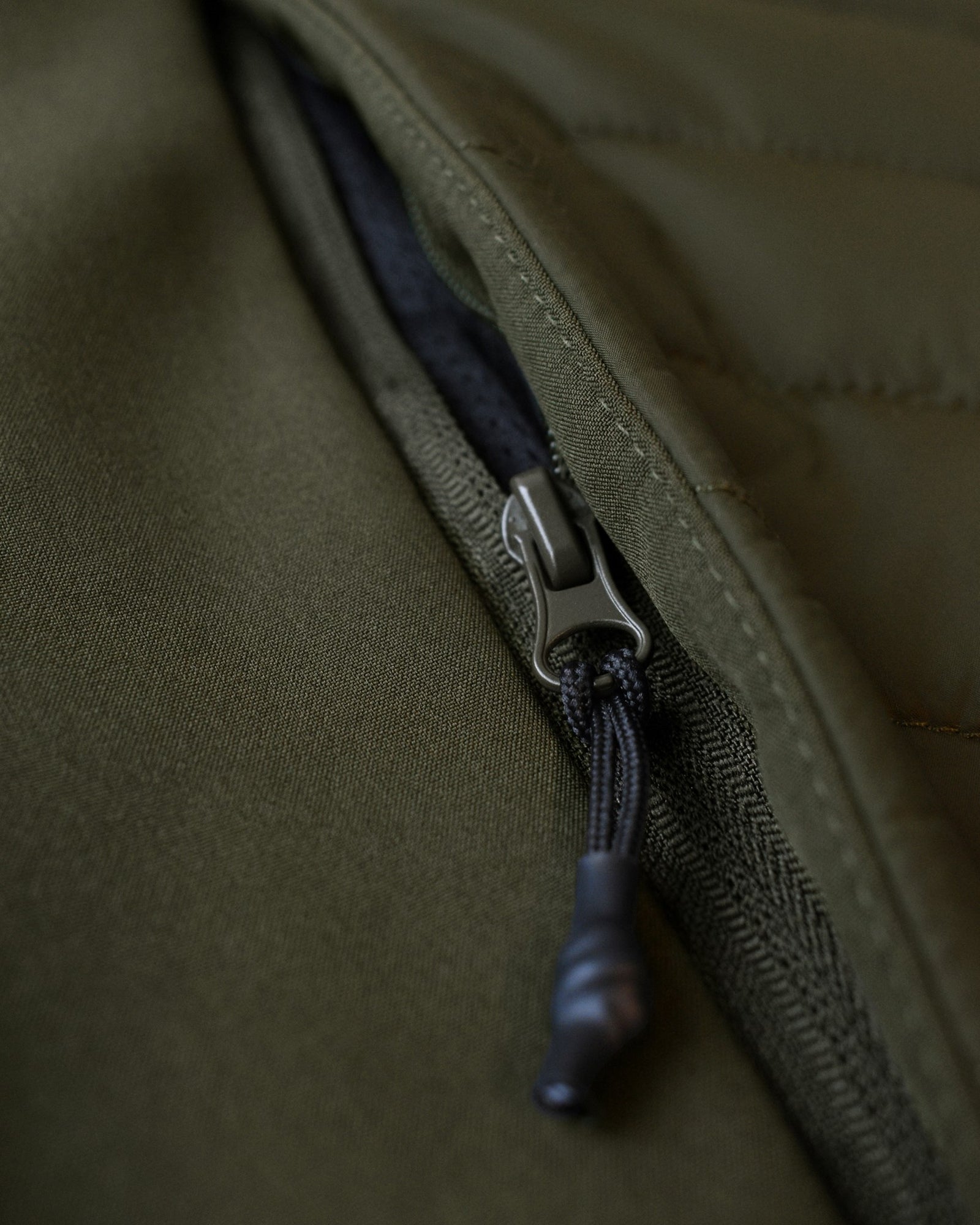 Bloomsdale Men Olive Back