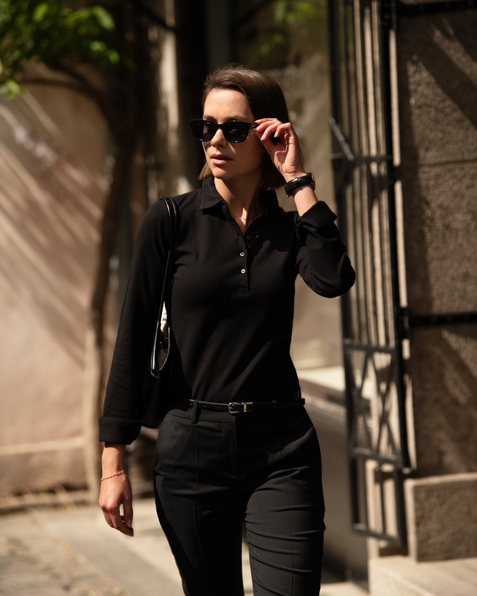 Carlington Women Black Back