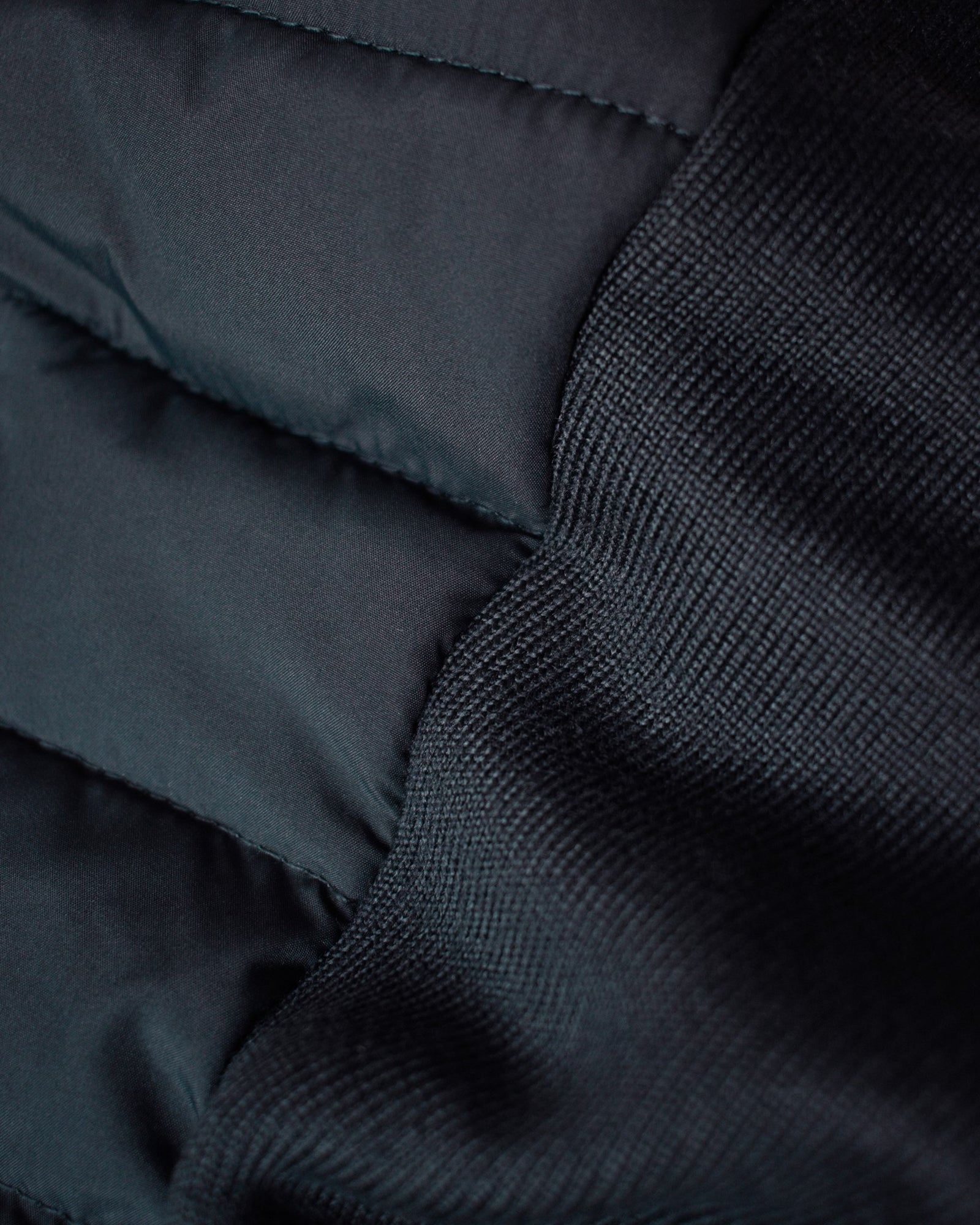 Crescent Men Navy Back