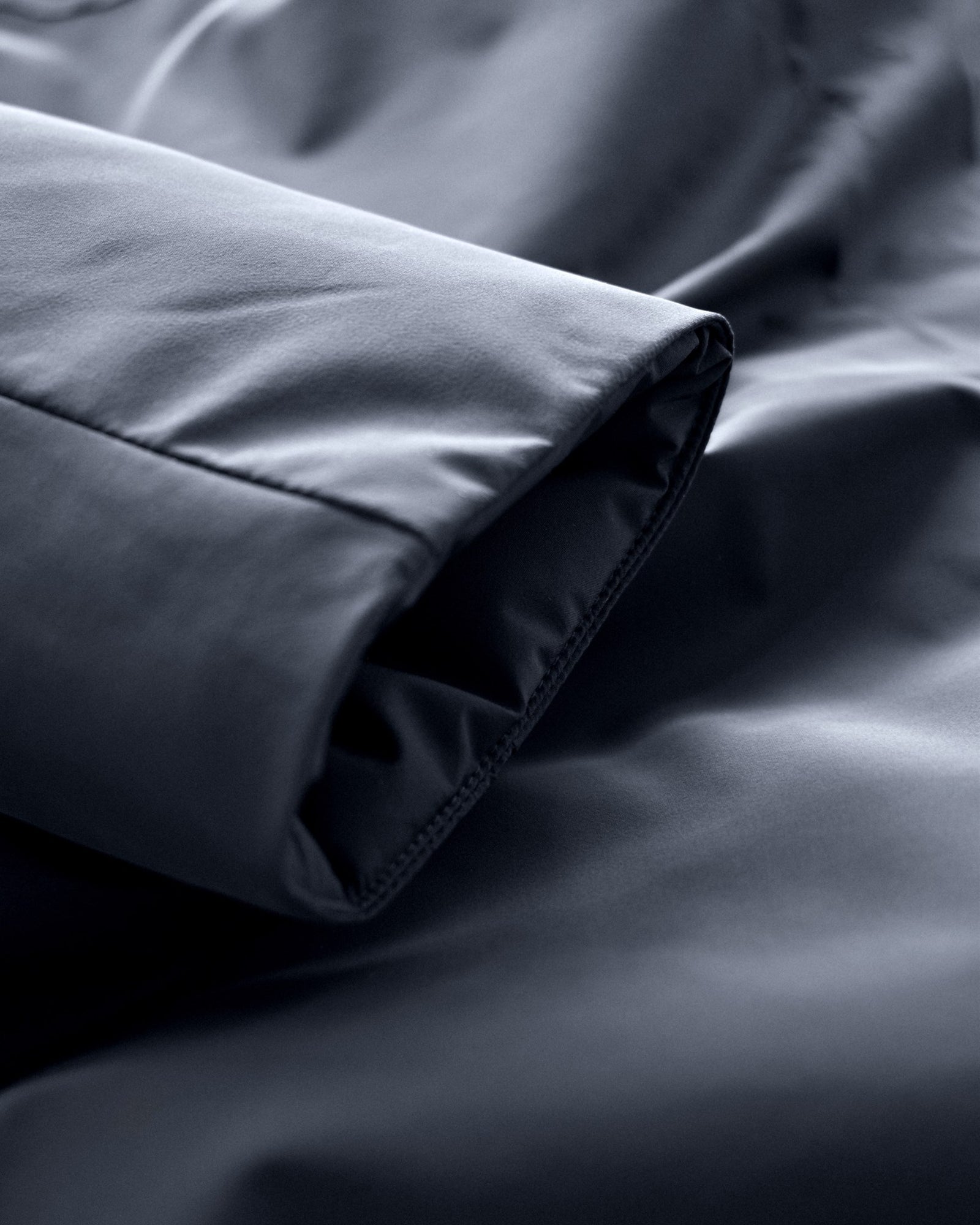 Eastlake Women Navy Back