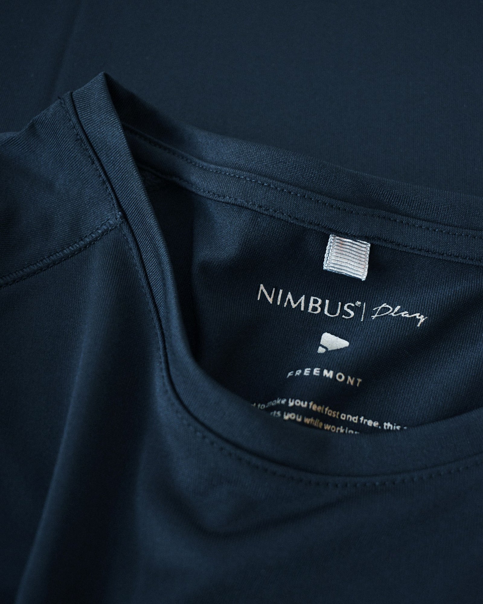 Freemont Men Navy Back