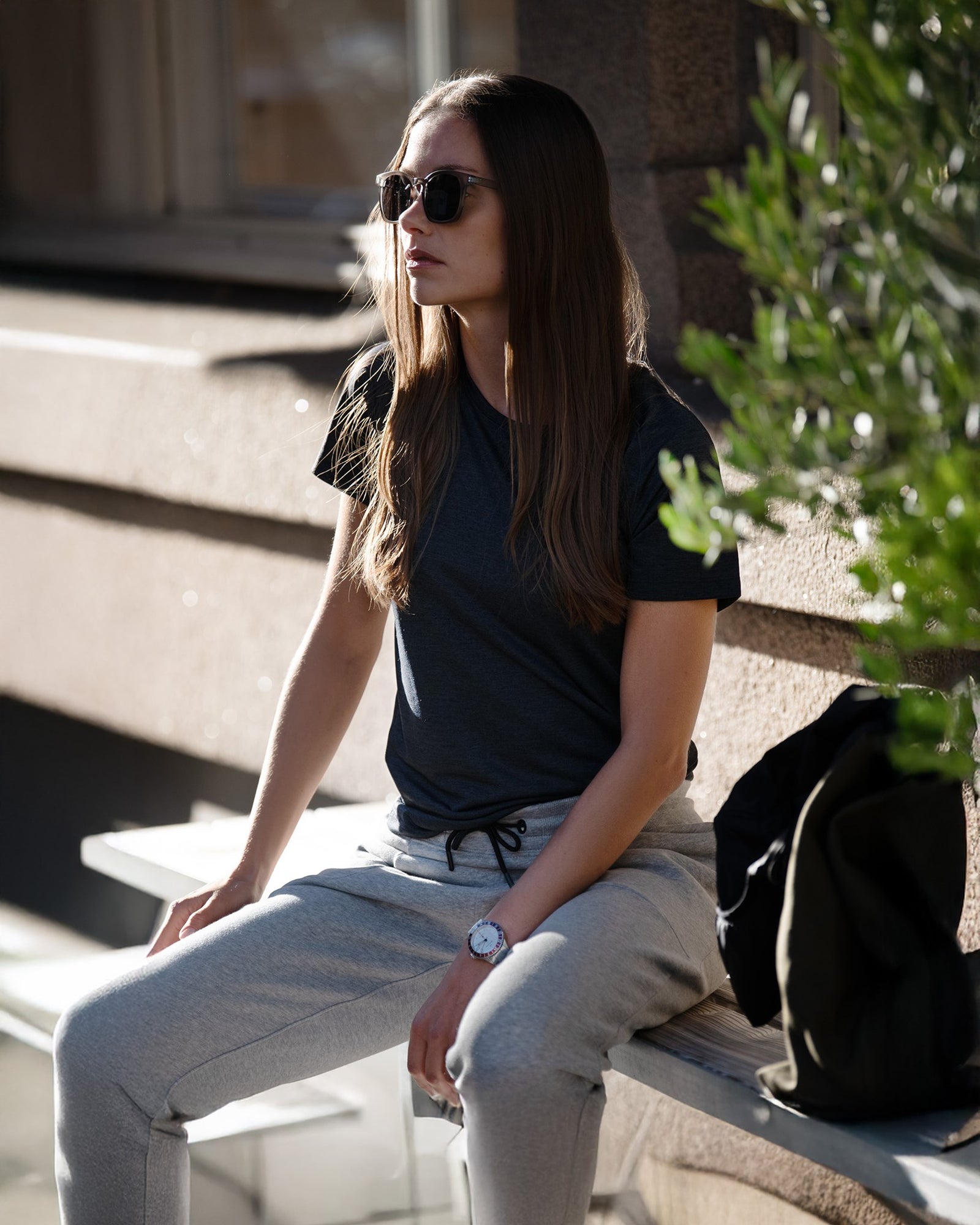 Freemont Women Navy Back