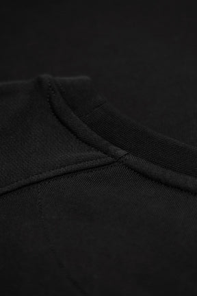 Georgetown Men Women Black Closeup 5