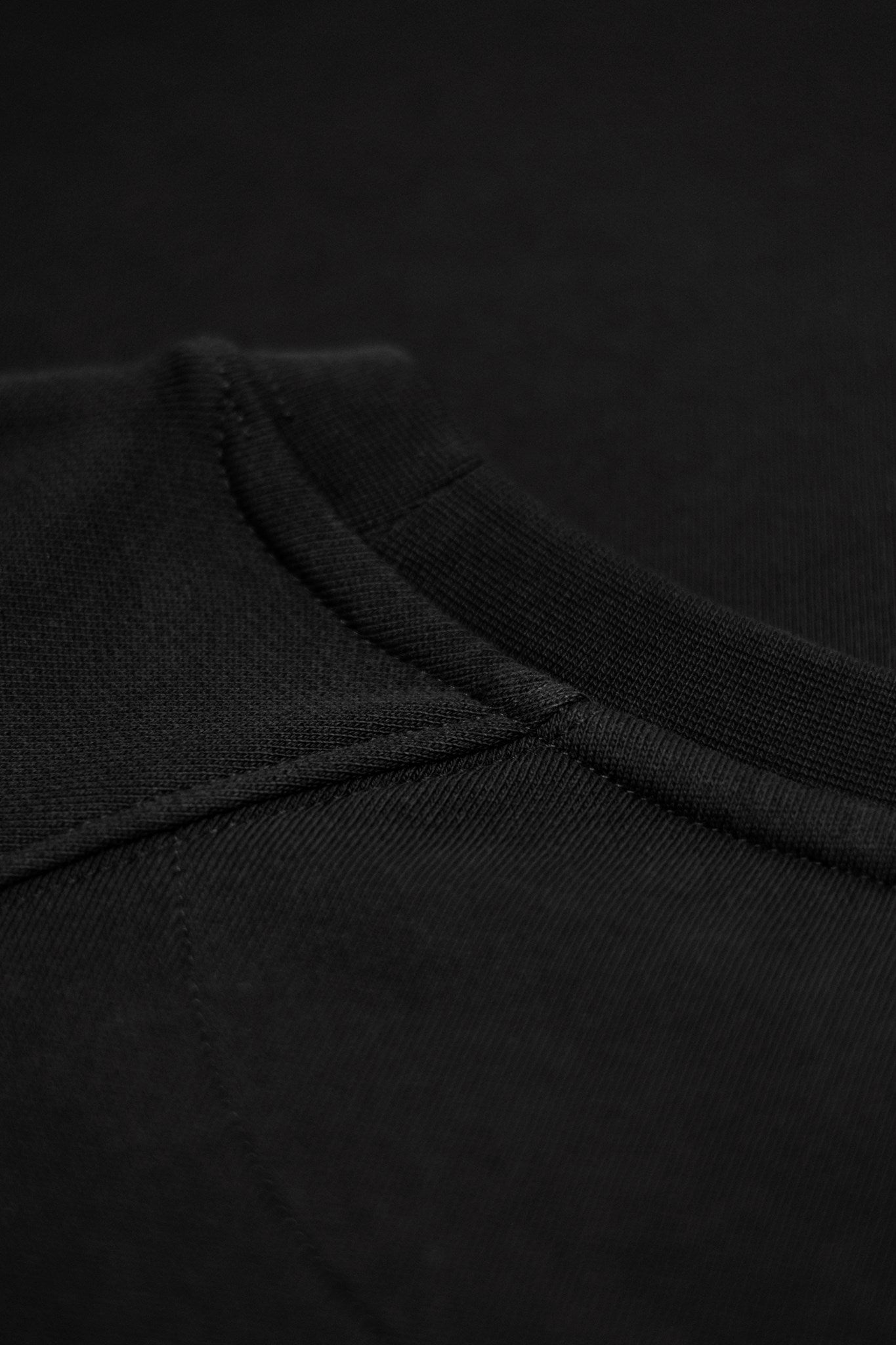 Georgetown Men Women Black Closeup 5