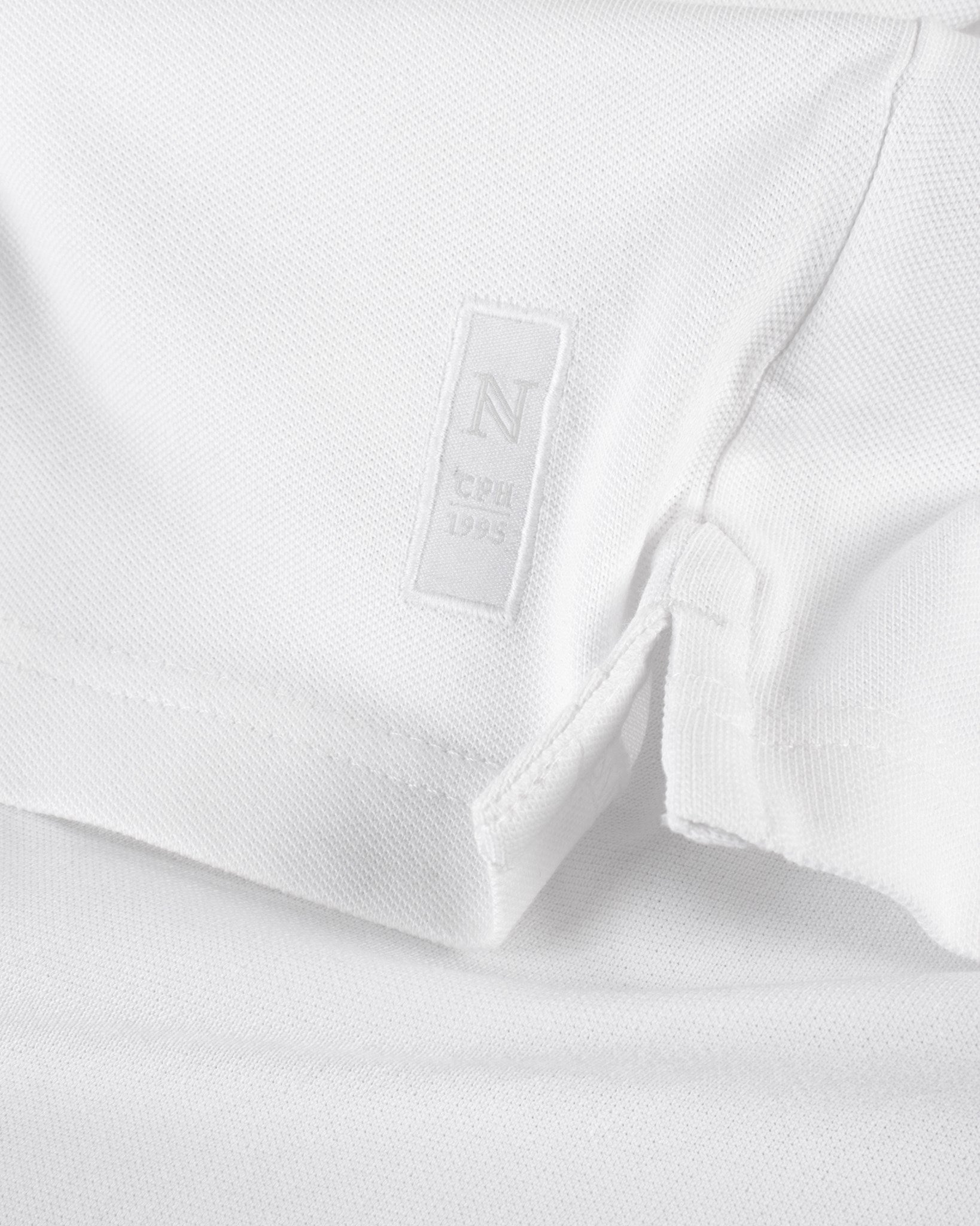 Harvard V Neck Men White Closeup 3