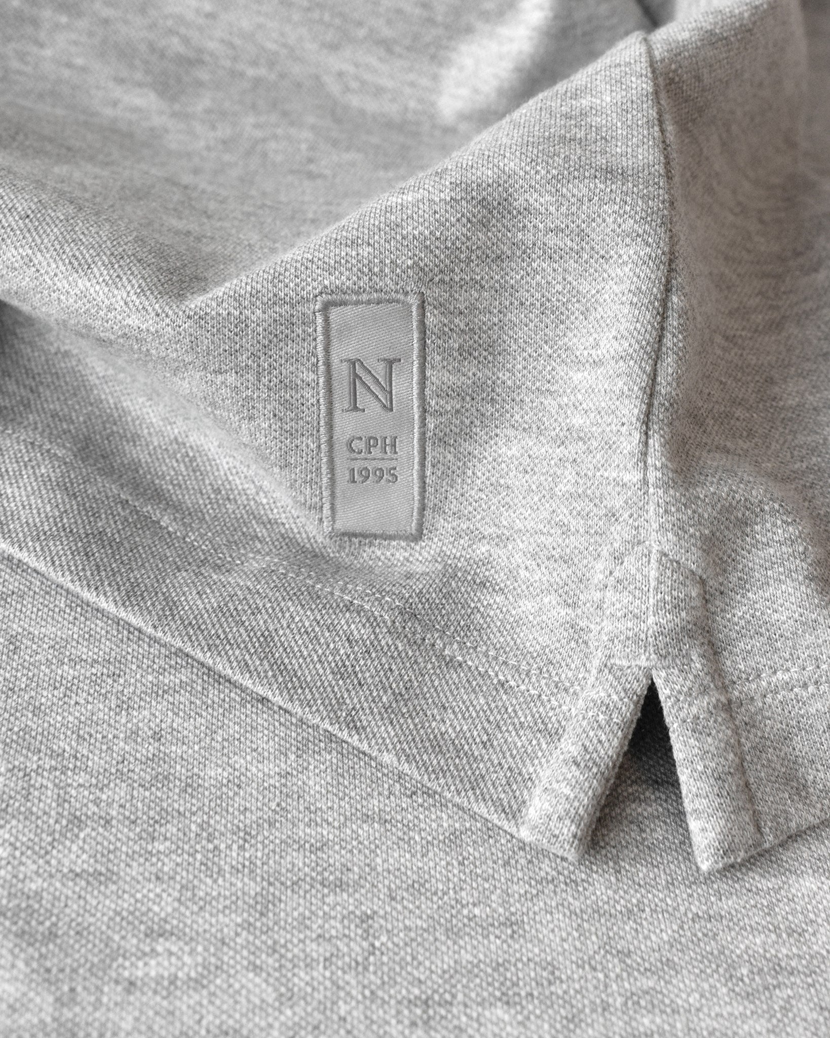 Harvard V Neck Women Grey Melange Closeup 2