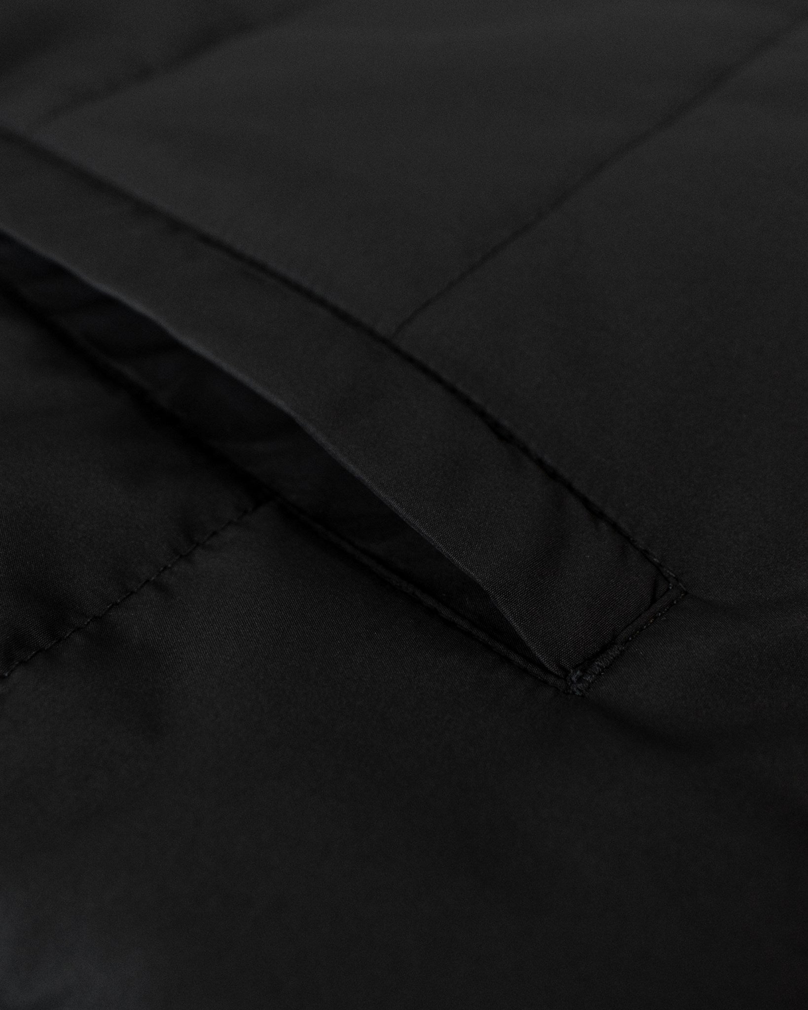 Hudson Men Black Closeup 4