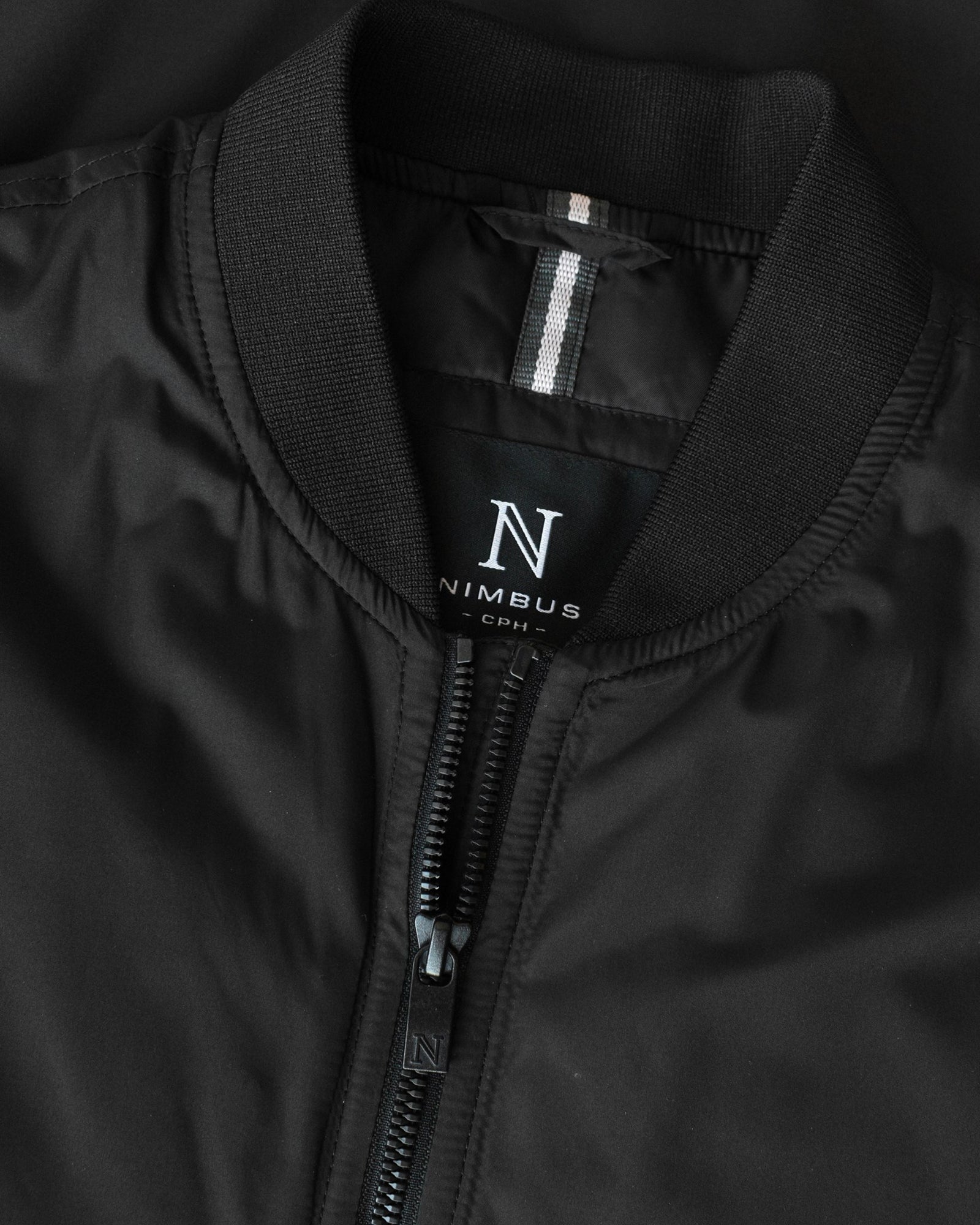 Maine Women Black Back