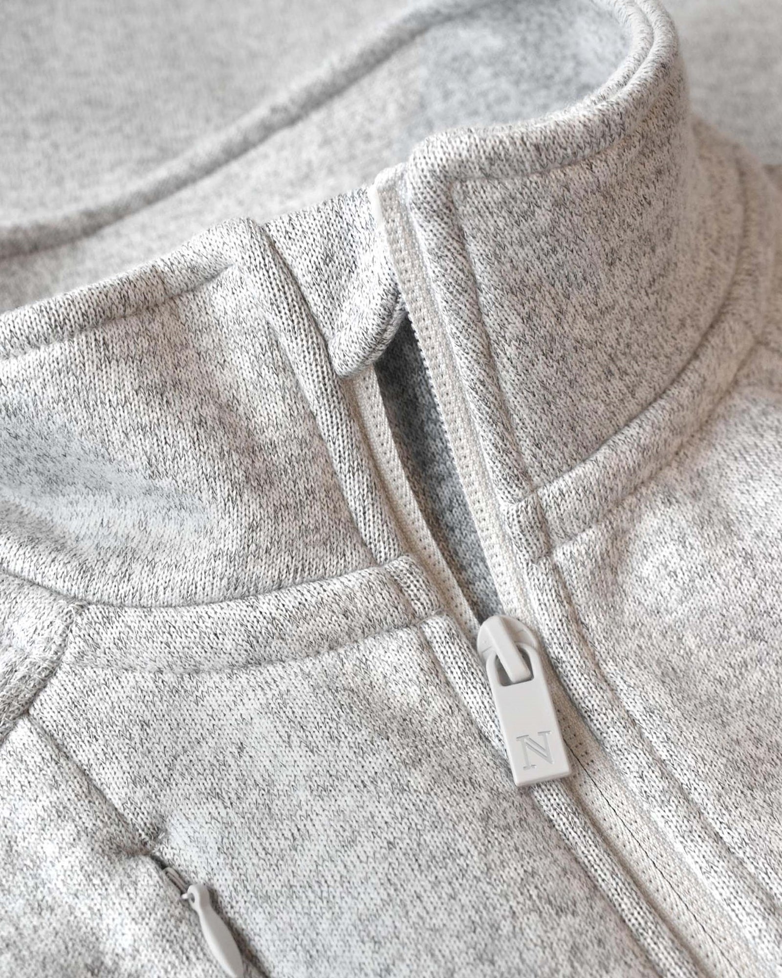 Montana Men Light Grey Melange Back