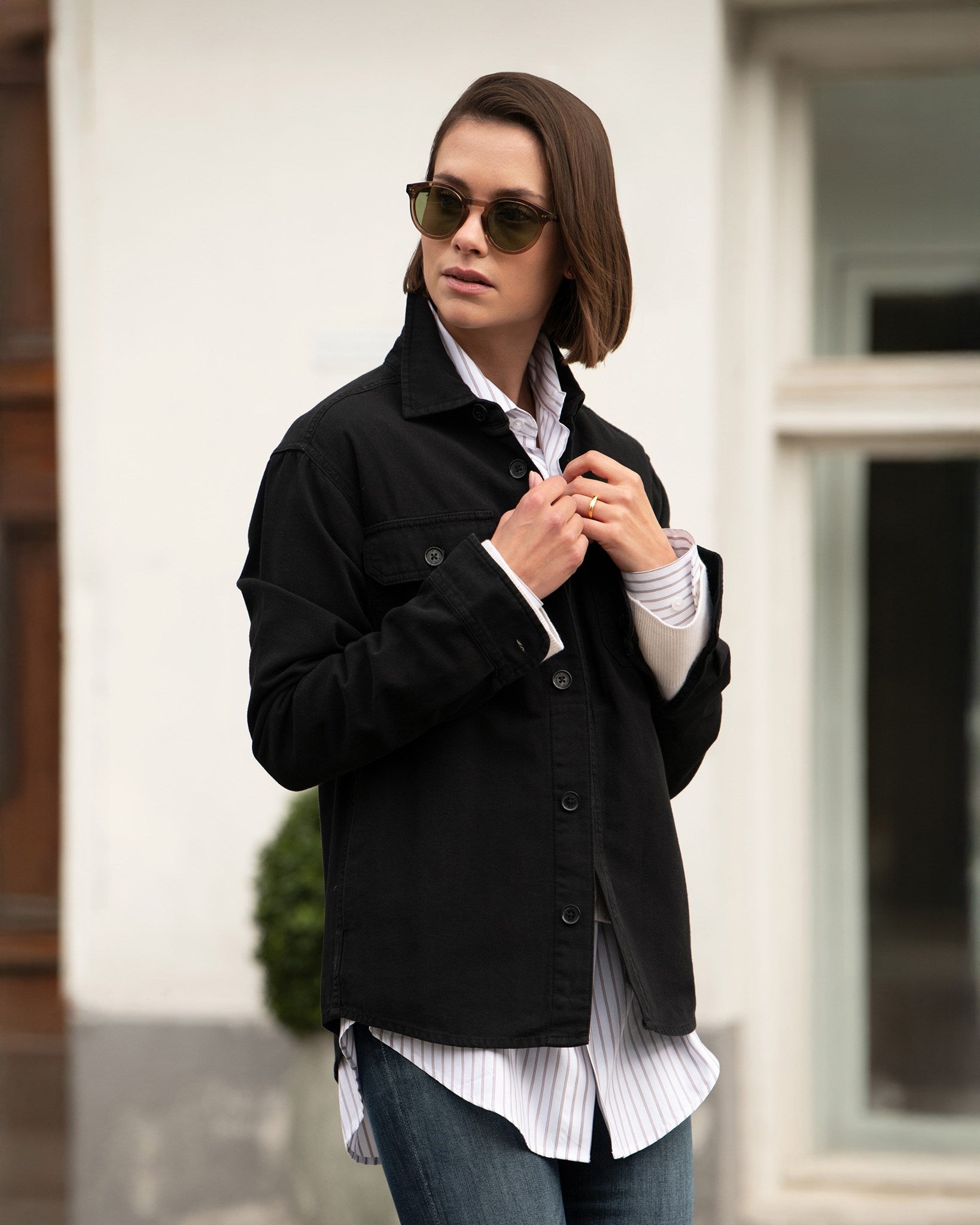 Napa Women Black AW25 Modelimage