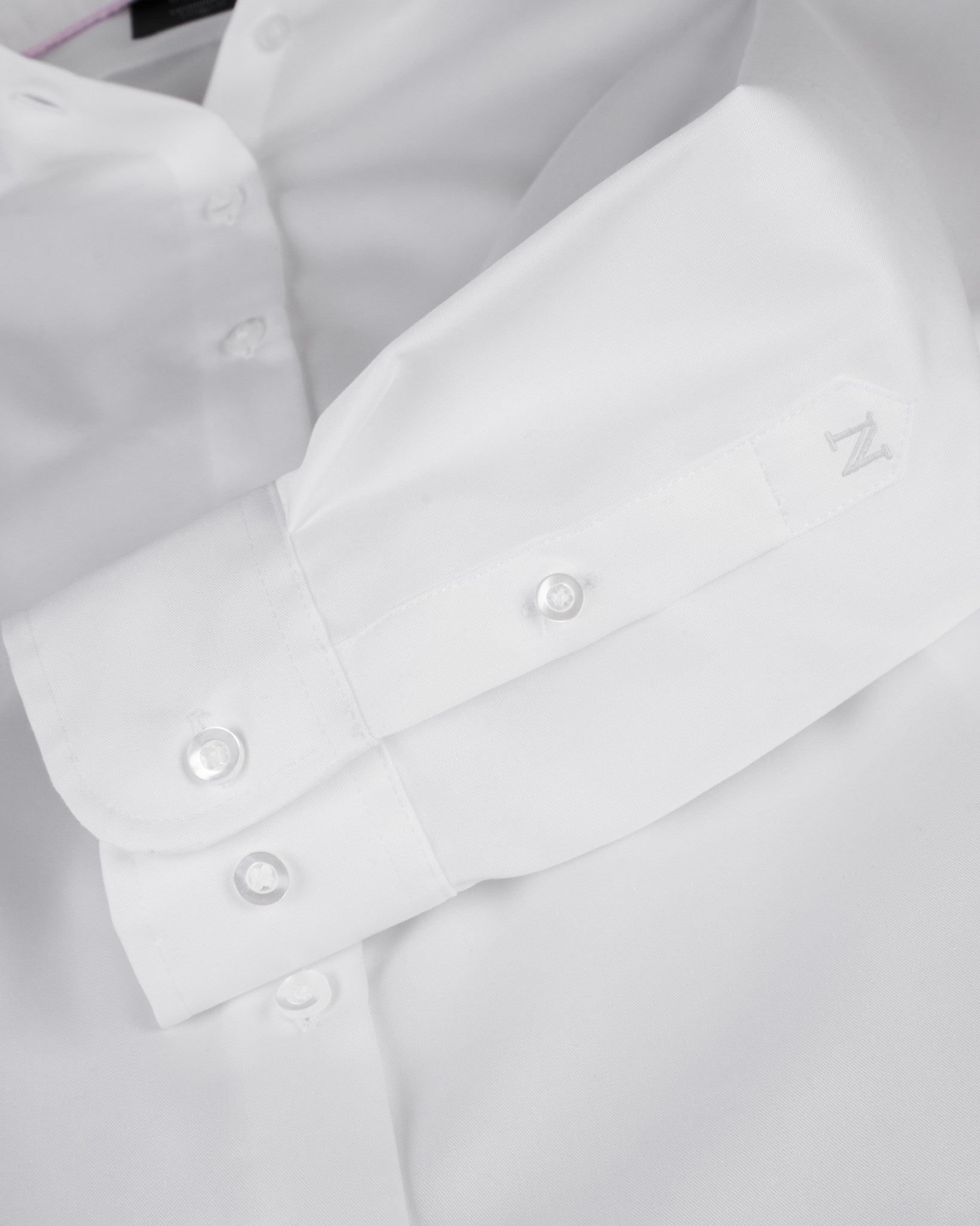 Portland Women White Closeup 2