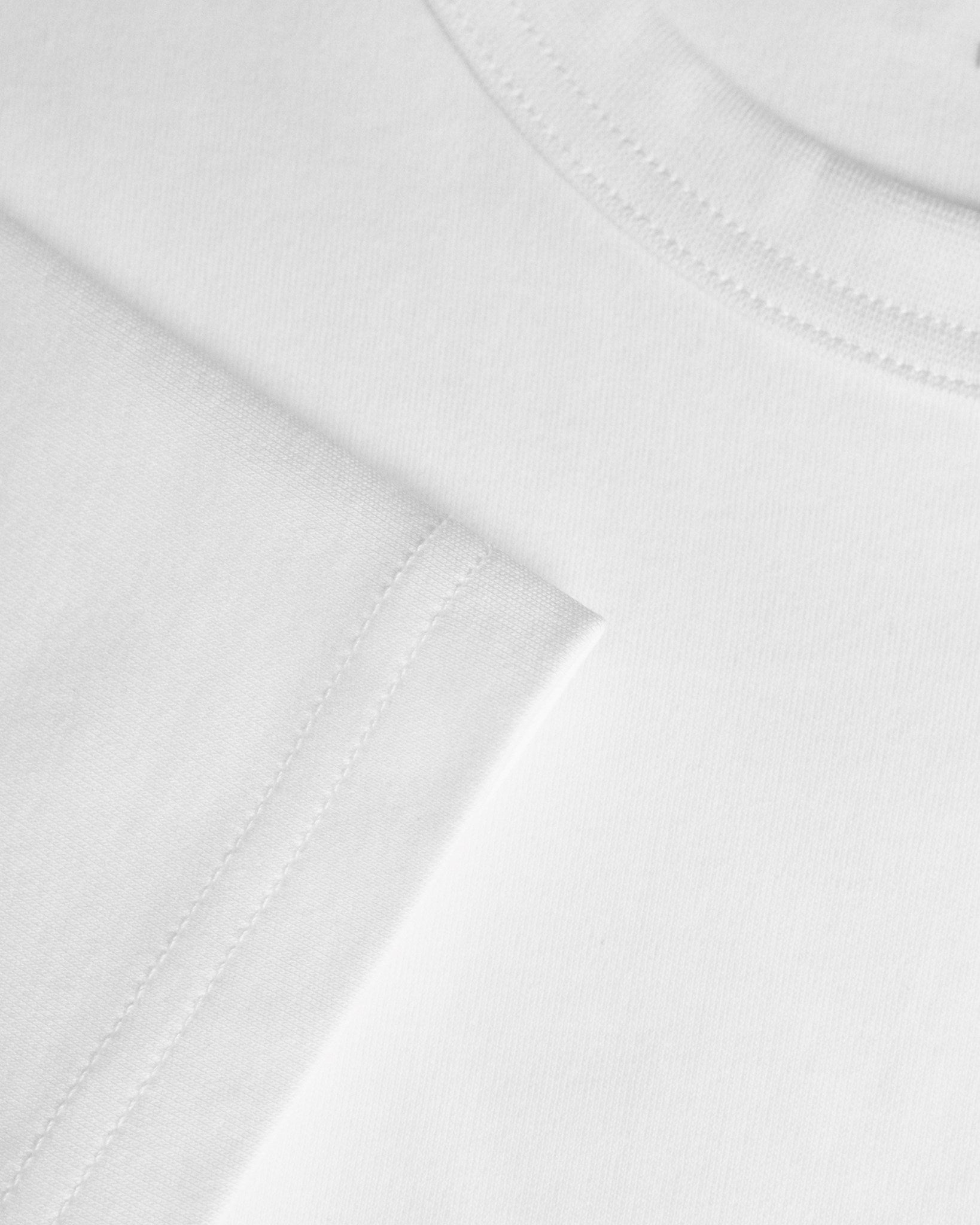 Santa Monica Men Women White Closeup 3