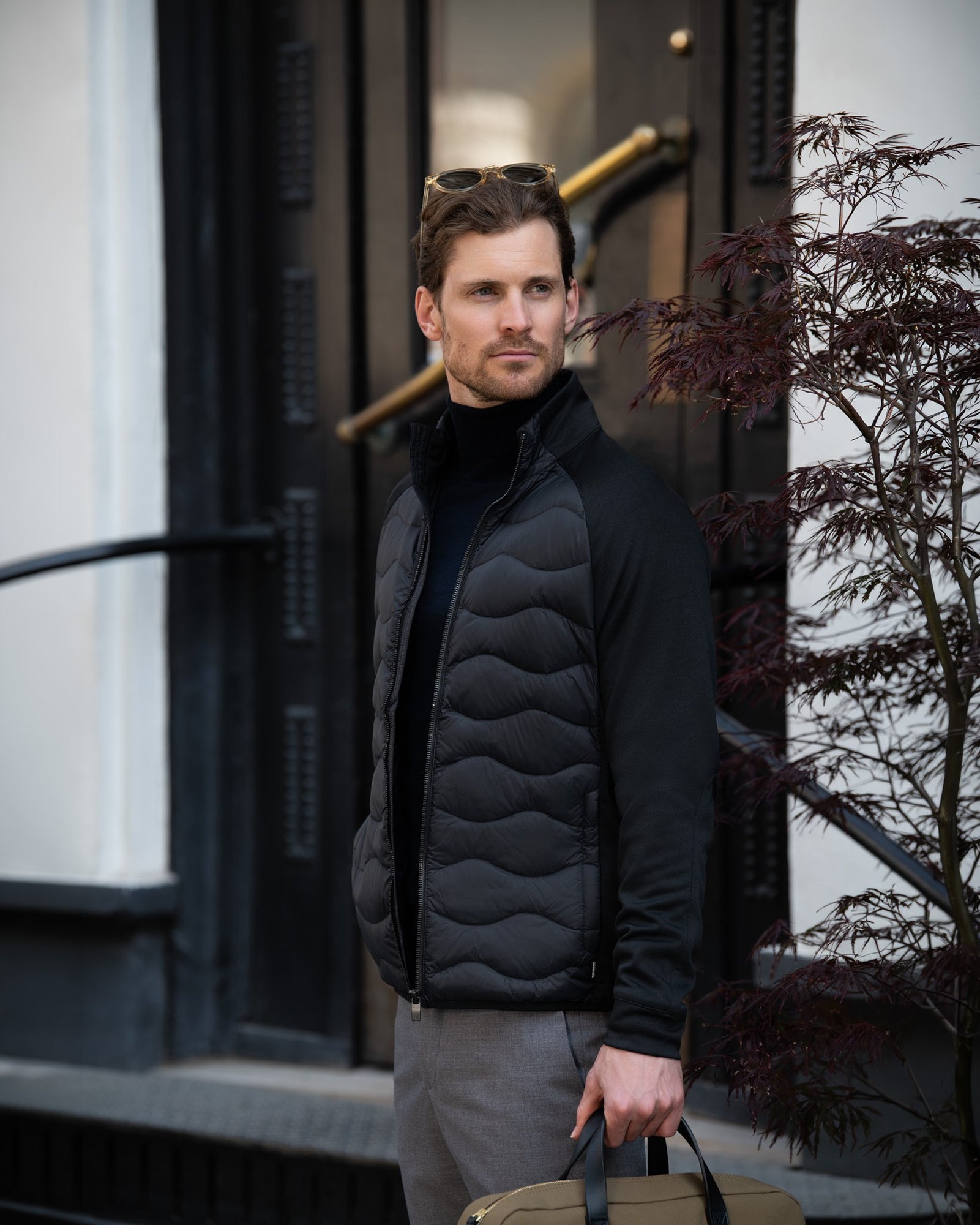 Stillwater Men Black Back