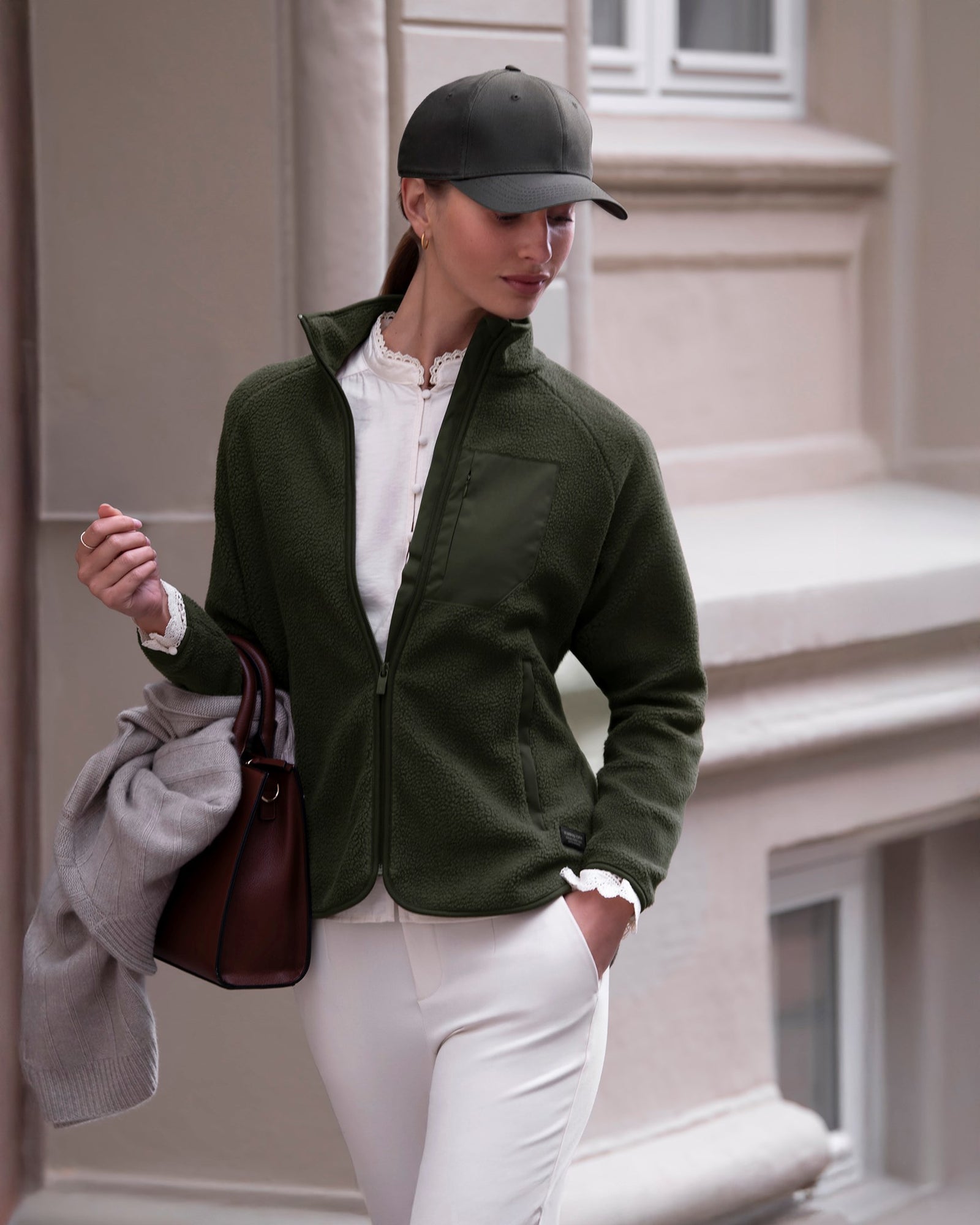 Timberlake Women Olive Back