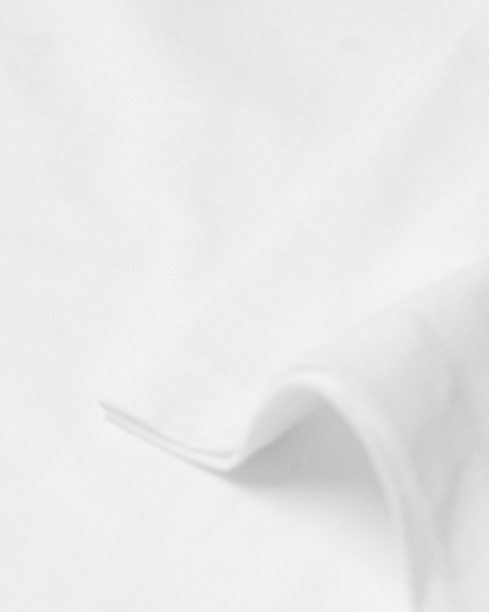 Venice Men Women White Closeup 4