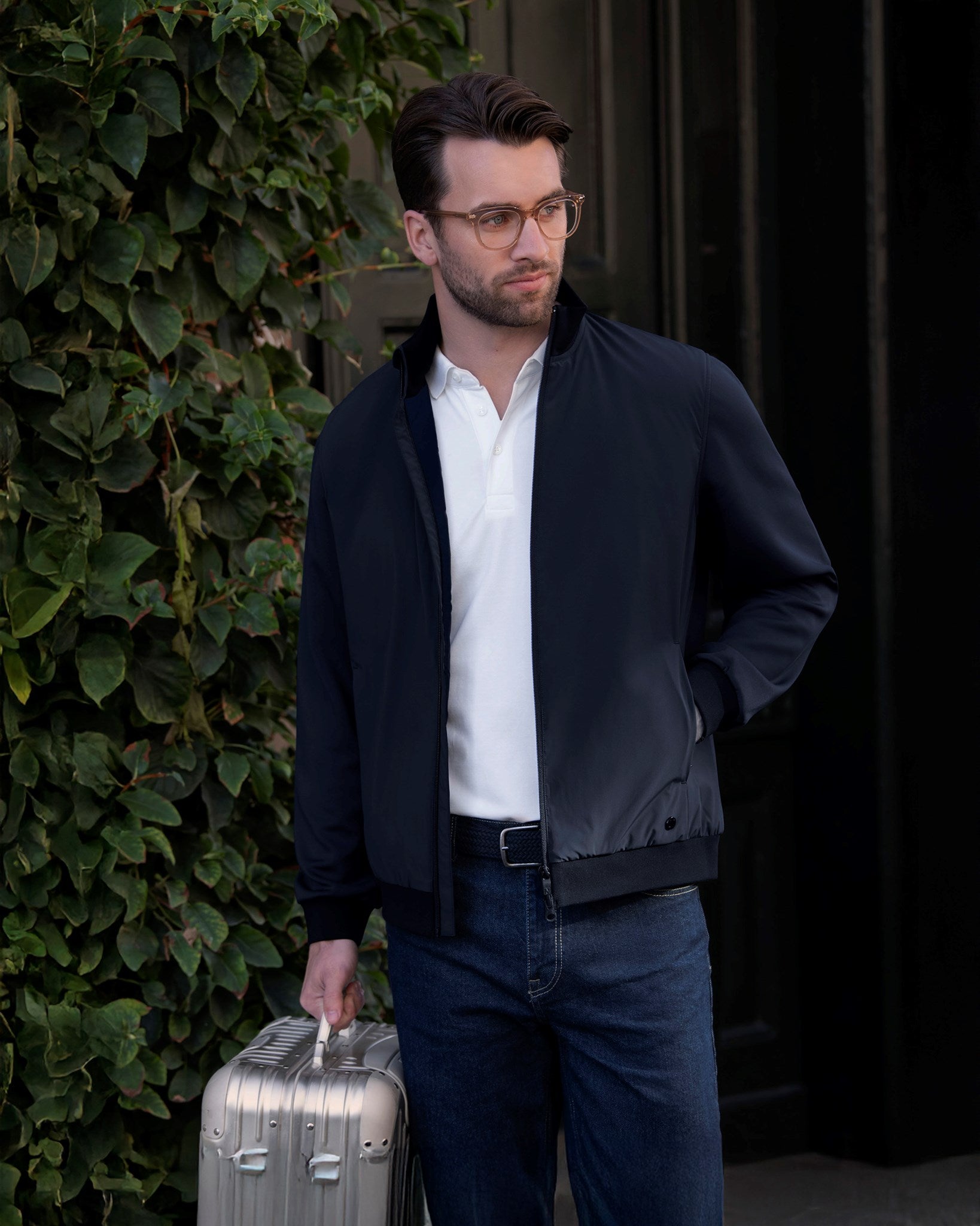 Westlake Men Navy SS26 Modelimage