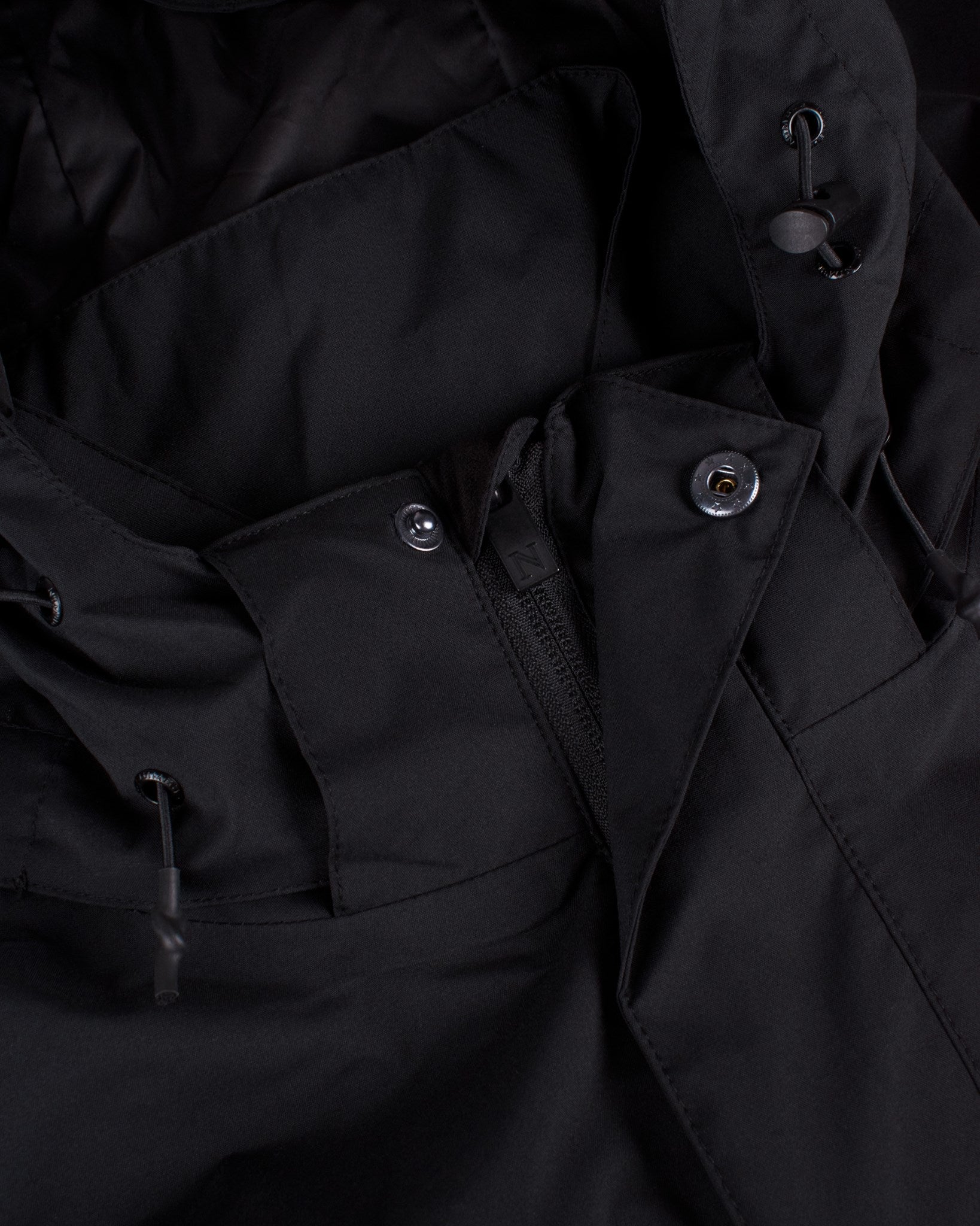 Whitestone Men Black Closeup 1