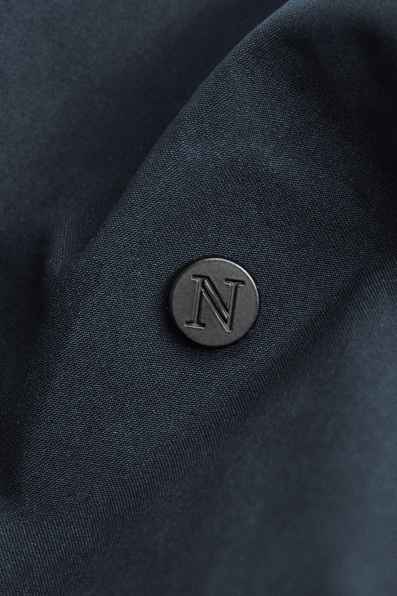 Yosemite Men Women Navy Closeup 4